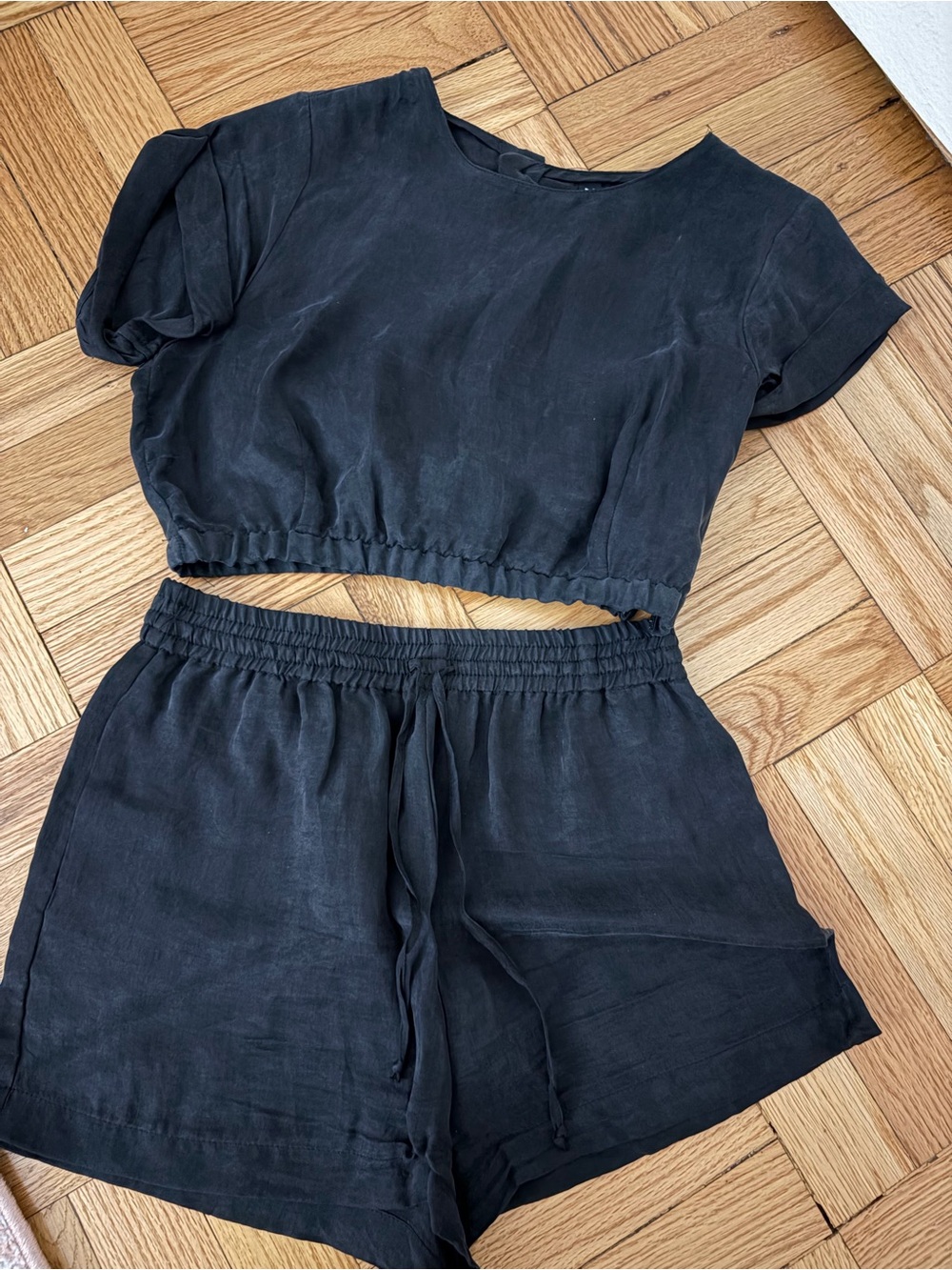 Zara Matching Set- Cropped Tee with Elastic Waistband